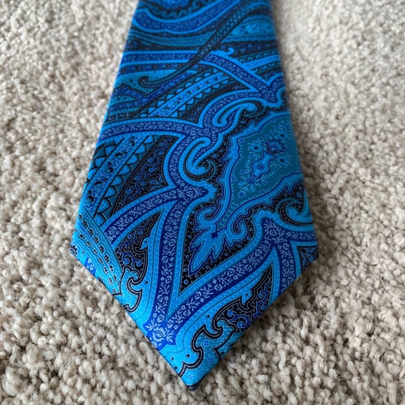 Ermenegildo Zegna Other - Brand New Ermenegildo Zegna Silk Tie